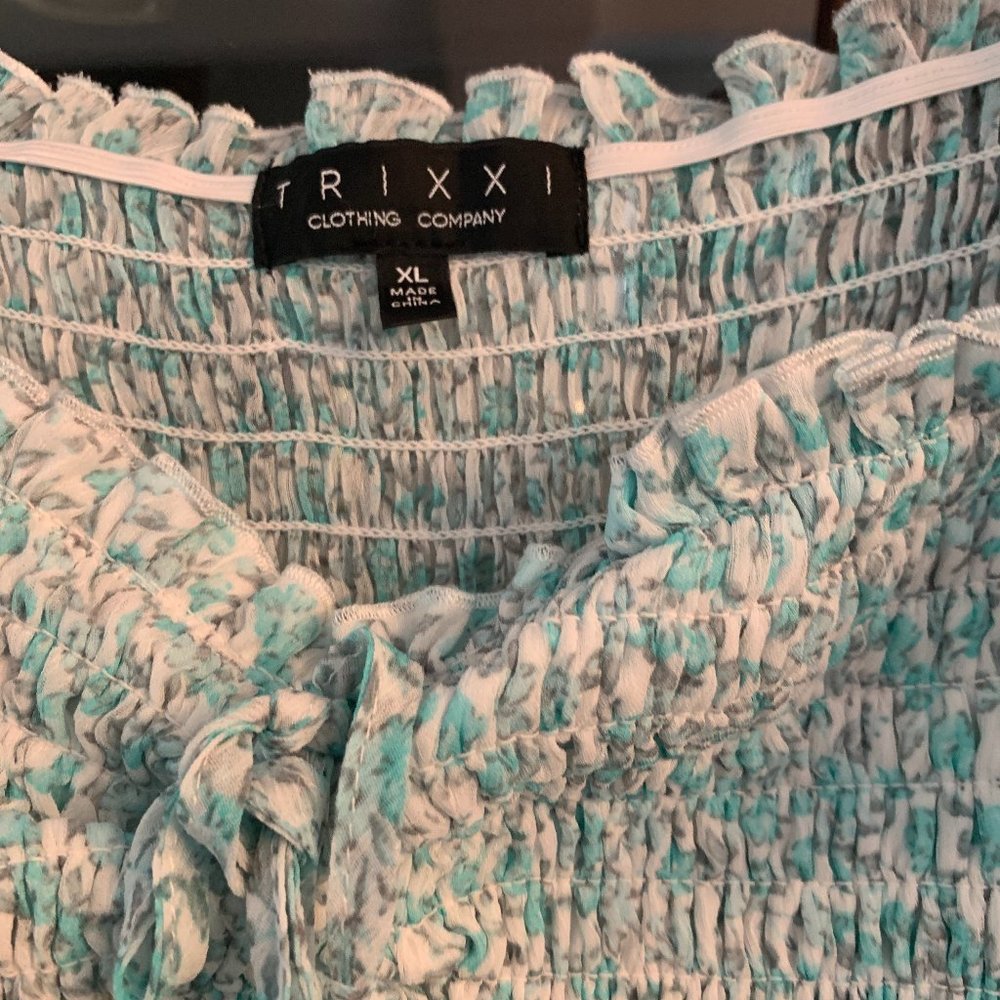 Trixie Size XL Green/ Blue Floral gathered Dress